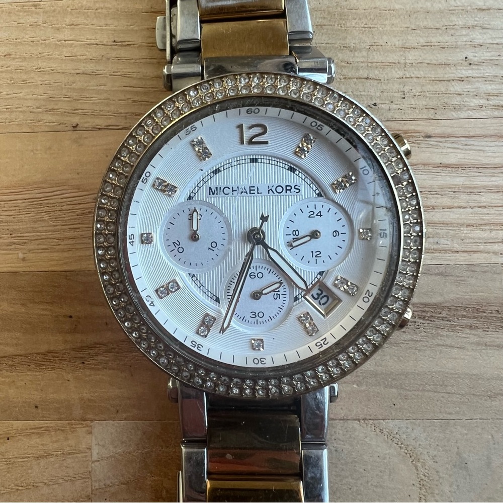 Michael Kors ladies gold tone silver tone dress watch NEW BATTERY